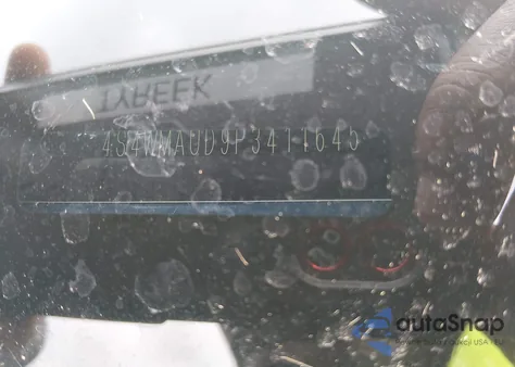 2023 Subaru Ascent Limited 7-Passenger z USA, uszkodzony, nr VIN 4S4WMAUD9P3411645